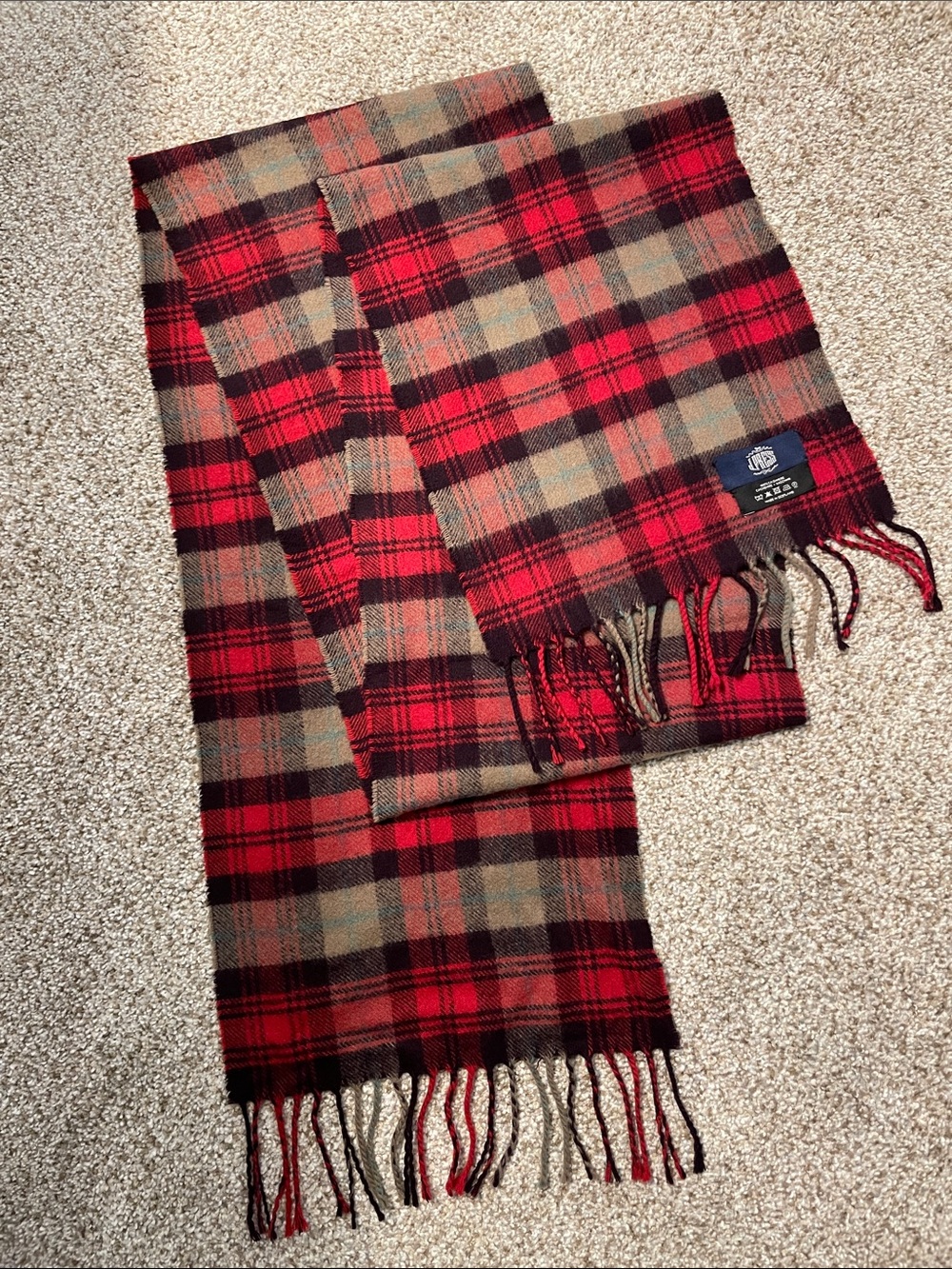 J.Press cashmere scarf
